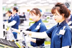 Производство мобильных телефонов на заводе Samsung Electronics Vietnam в провинции Тхайнгуен. Фото: Нгуен Нгок