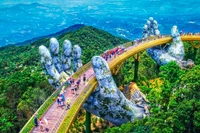 Золотой мост – одним из 28 самых красивых мостов в мире. Фото: banahills.sunworld.vn