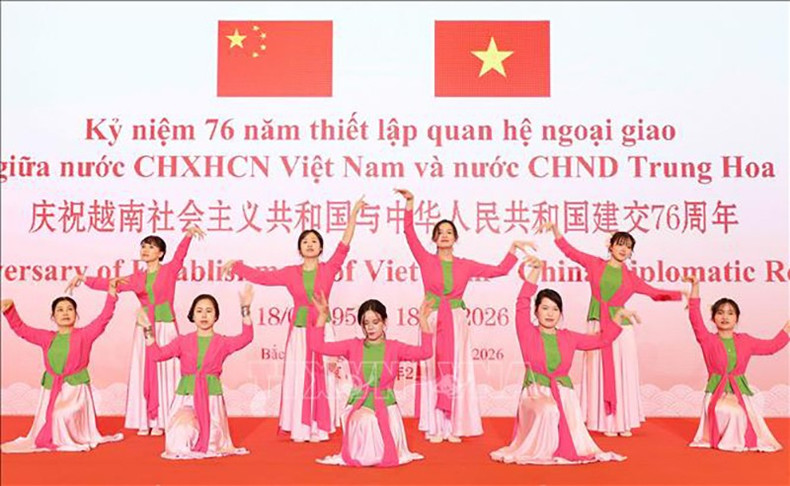 vna-potal-ky-niem-76-nam-thiet-lap-quan-he-ngoai-giao-viet-trung-stand-1.jpg