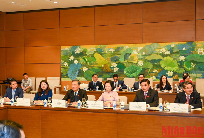 Высокопоставленная делегация НС Вьетнама. Высокопоставленная делегация НС Вьетнама.