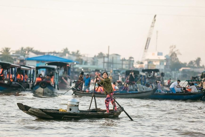 Оптимальное время для посещения плавучего рынка Кайранг – от 5 до 8 часов утра. Фото: ВИА Оптимальное время для посещения плавучего рынка Кайранг – от 5 до 8 часов утра. Фото: ВИА
