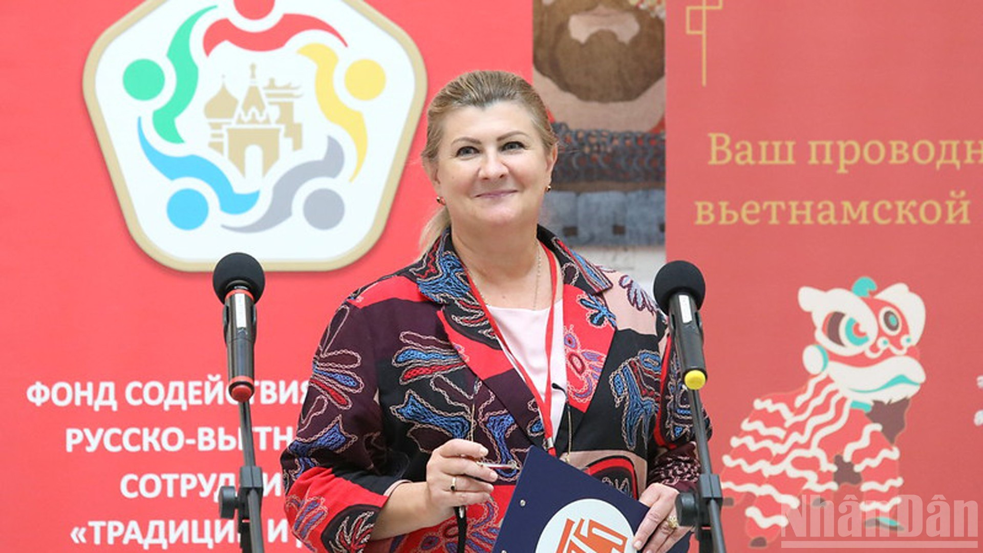 Замдиректора Российской государственной детской библиотеки Анжела Лебедева отметила, что выбор Вьетнама в качестве первой страны для цикла мероприятий «Открывая страны» связан с особым значением 2025 года – 75-летием установления дипломатических отношений между двумя государствами и 80-летием Дня независимости Вьетнама. image2.jpg