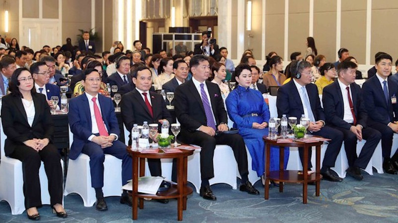 Участники форума. Фото: VGP Участники форума. Фото: VGP