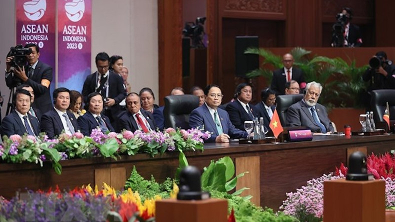 Премьер-министр Фам Минь Тьинь на 11-м саммите АСЕАН-США. Фото: ВИА Премьер-министр Фам Минь Тьинь на 11-м саммите АСЕАН-США. Фото: ВИА