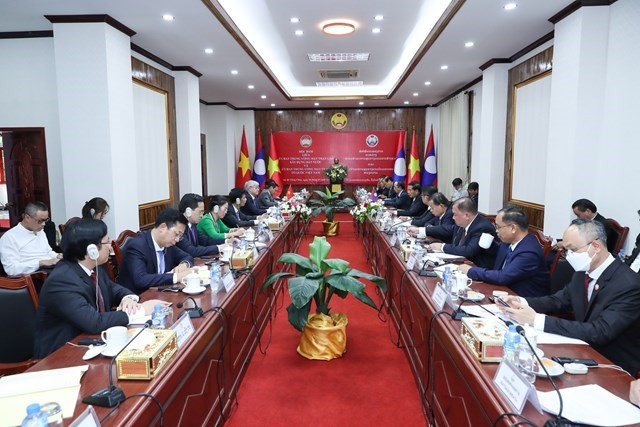 Общий вид переговоров. Фото: mattran.org.vn Общий вид переговоров. Фото: mattran.org.vn