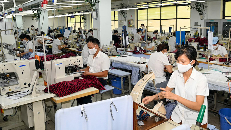 Завод швейной корпорации 10. Фото: Зюи Линь Завод швейной корпорации 10. Фото: Зюи Линь