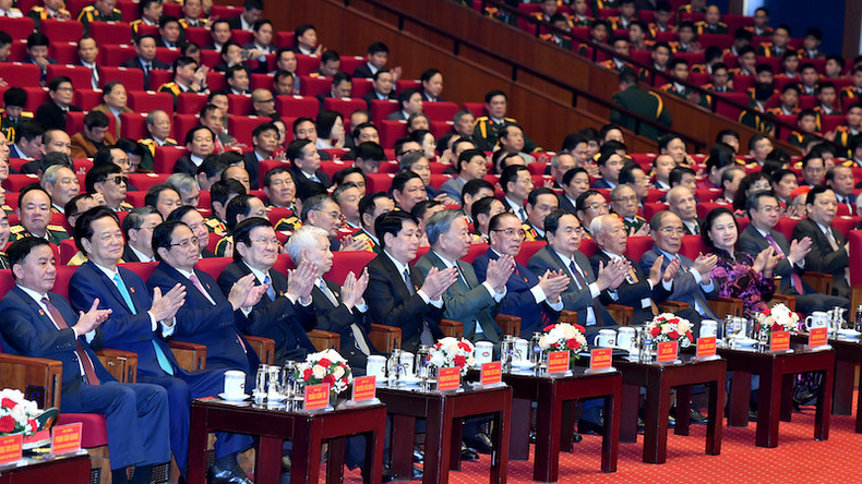 Руководители Партии и Государства на церемонии. Фото: Данг Кхоа Руководители Партии и Государства на церемонии. Фото: Данг Кхоа