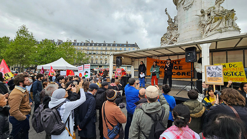 4 мая 2024 года в Париже прошел митинг в поддержку г-жи Чан То Нга и жертв агента «оранж». Фото: Ммнь Зюи 4 мая 2024 года в Париже прошел митинг в поддержку г-жи Чан То Нга и жертв агента «оранж». Фото: Ммнь Зюи