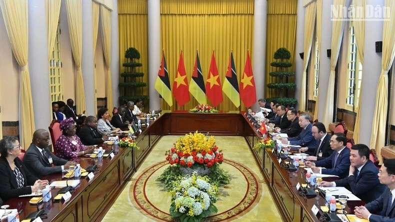 Общий вид переговоров. Фото: Данг Кхоа