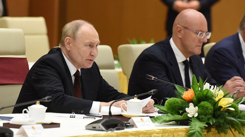 Президент Владимир Путин выступате на встрече. Фото: Чан Хай Президент Владимир Путин выступате на встрече. Фото: Чан Хай