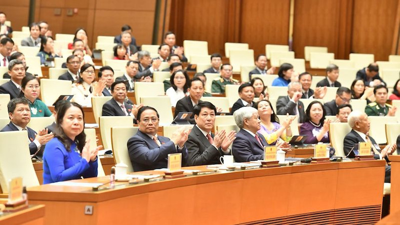 Руководители Партии и Государства на открытии сессии. Фото: Линь Кхоа