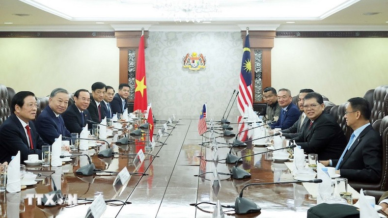 Общий вид встречи. Фото: ВИА Общий вид встречи. Фото: ВИА