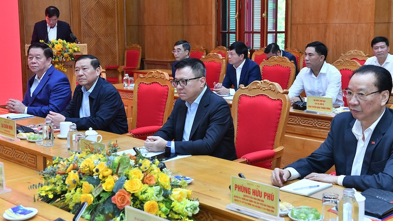 Участники рабочей встречи. Фото: Данг Кхоа Участники рабочей встречи. Фото: Данг Кхоа