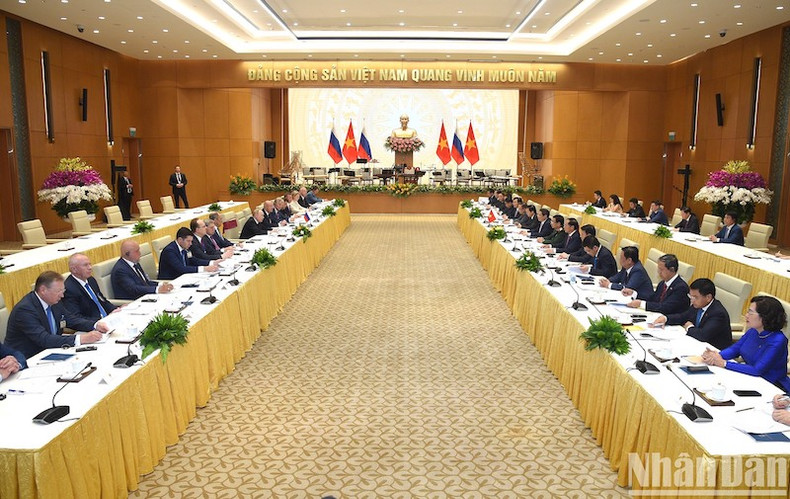 Общий вид встречи. Общий вид встречи.