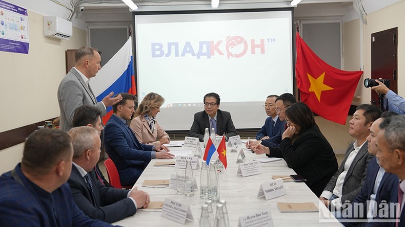 Встреча с руководителями компании «Владкон». Встреча с руководителями компании «Владкон».