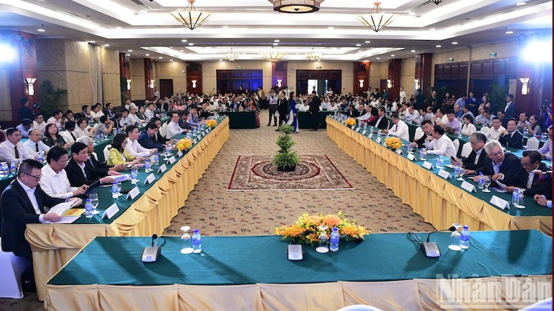 Общий вид семинара. Фото: Тхэ Зыонг Общий вид семинара. Фото: Тхэ Зыонг