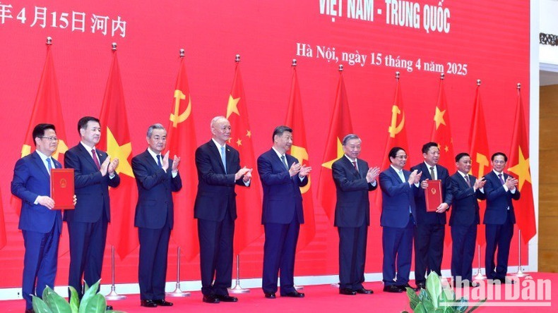 Церемония запуска механизма железнодорожного сотрудничества между Вьетнамом и Китаем. Фото: Данг Кхоа