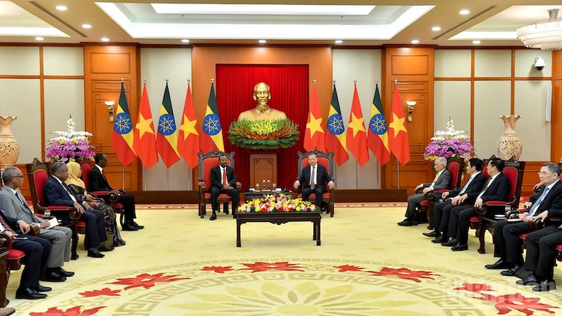 Общий вид приема. Фото: Данг Кхоа Общий вид приема. Фото: Данг Кхоа