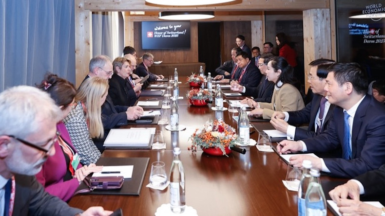 Общий вид переговоров. Фото: VGP