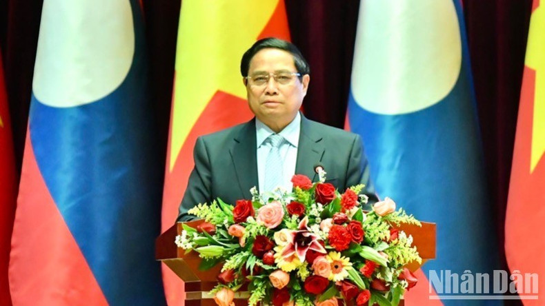 Премьер-министр Фам Минь Тьинь выступает на конференци. Фото: Тхань Жанг Премьер-министр Фам Минь Тьинь выступает на конференци. Фото: Тхань Жанг