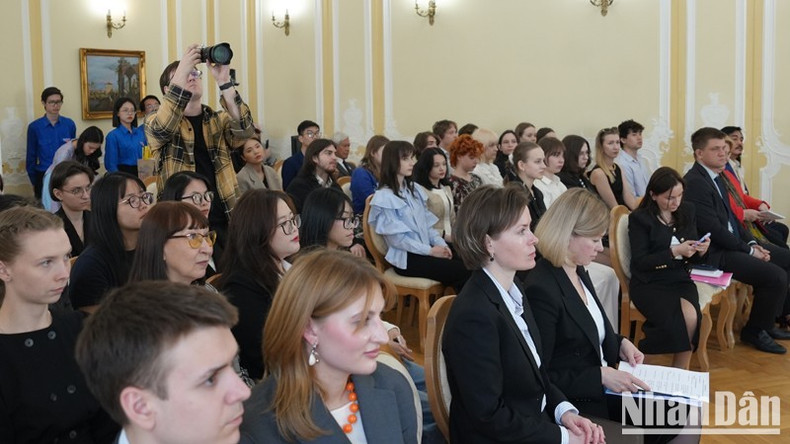 Вьетнамские и российские студенты на мероприятии. Фото: Суан Хынг