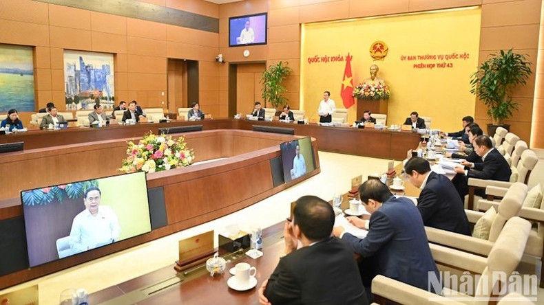 Общий вид заседания. Фото: Зюи Линь Общий вид заседания. Фото: Зюи Линь