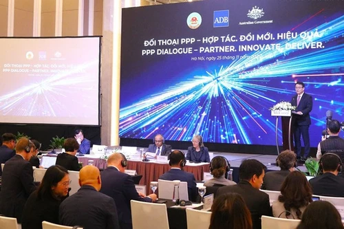 Общий вид лиалога. Фото: baotintuc.vn