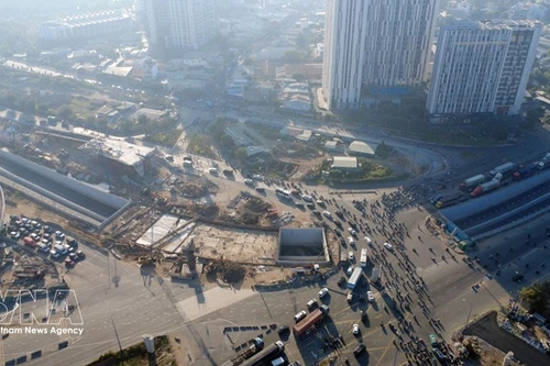 Проект транспортной развязки Анфу является местом пересечения ключевых транспортных артерий, таких как подъездная дорога к автомагистрали Хошимин – Лонгтхань – Заузяй, магистрали Май Тьи Тхо и Лыонг Динь Куа, а также системы соединения с районом портов Катлай – Фухыу. Фото: ВИА