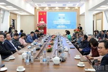 Общий вид встречи с внештатными сотрудниками и беседы.