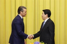 Президент Лыонг Кыонг принимает Министра войны США Пита Хегсета. (Фото: ВИА)