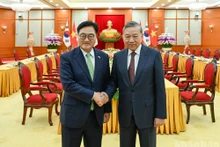 [Фото] Генеральный секретарь ЦК КПВ То Лам принял Председателя Национального собрания Республики Корея