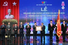 [Фото] Премьер-министр принял участие в конференции по развертыванию задач на 2026 год Вьетнамского телевидения