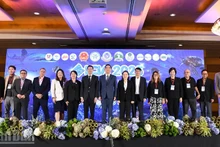 Участники семинара. (Фото: Минь Тханг)