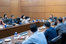 Общий вид рабочей встречи. (Фото: daibieunhandan.vn)