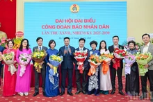 [Фото] 27-я конференция Профсоюза газеты «Нянзан»