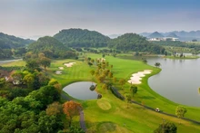 Гольф-курорт *BRG Kings Island Golf Resort* располагает 55 лунками и ежегодно принимает от 12 000 до 15 000 иностранных гостей. (Фото: alegolf.com)