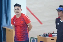 Стрелок Ха Минь Тхань вместе с товарищами по команде принес очередное достижение вьетнамской сборной по стрельбе.