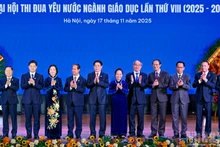 [Фото] Президент Лыонг Кыонг принял участие в 8-й конференции по партиотическим соревнованиям в сфере образования