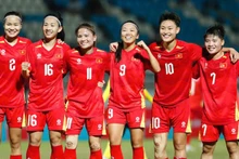 Женская сборная Вьетнама одержала крупную победу в первый игровой день SEA Games 33. (Фото: Минь Зан)