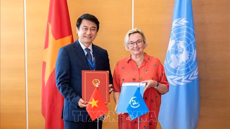 vna-potal-viet-nam-tang-cuong-vai-tro-tai-vien-thong-qua-hop-tac-voi-lien-hop-quoc-stand-1.jpg