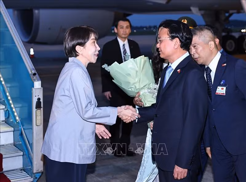 vna-potal-thu-tuong-nhat-ban-takaichi-sanae-tham-chinh-thuc-viet-nam-stand-2.jpg