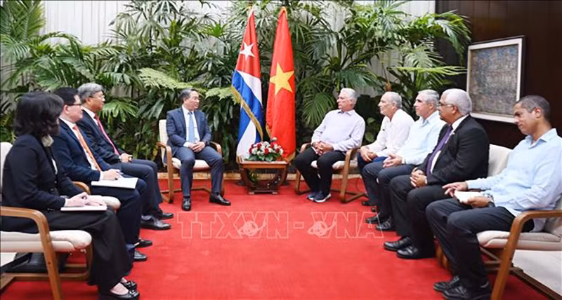 vna-potal-viet-nam-va-cuba-ky-thoa-thuan-trong-linh-vuc-tu-phap-stand-1.jpg