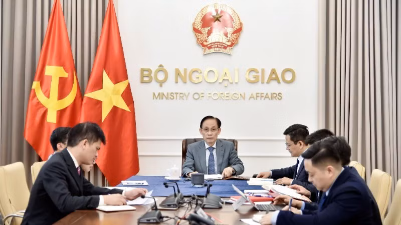 Общий вид телефонного разговора. Фото: МИД Вьетнама
