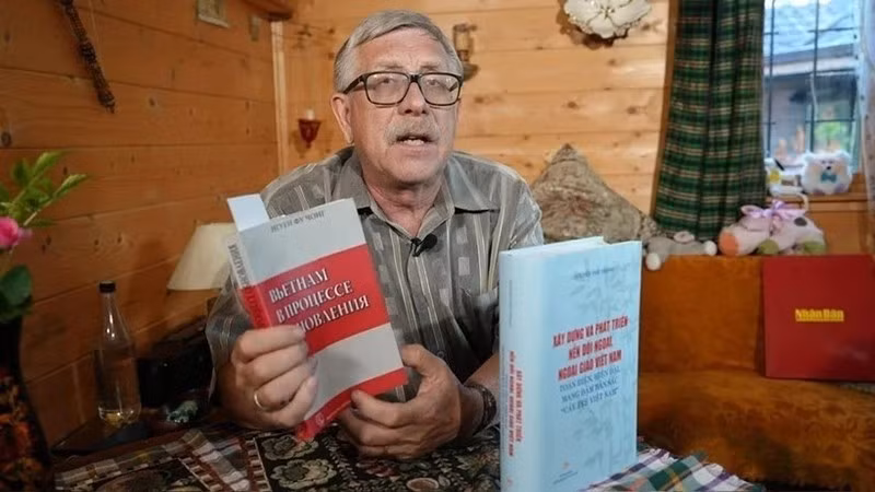 Заместитель председателя Общества российско-вьетнамской дружбы, доктор исторических наук Пётр Цветов. Фото: ВИА