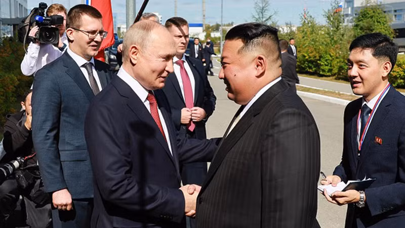 Главы государств встретились на космодроме Восточный. Фото: ТАСС