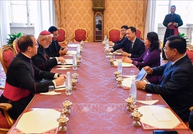 vna-potal-tiem-nang-phat-trien-quan-he-viet-nam-vatican-stand-1.jpg