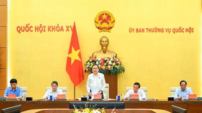 Председатель НС Чан Тхань Ман выступает на конференции. Фото: Зюи Линь