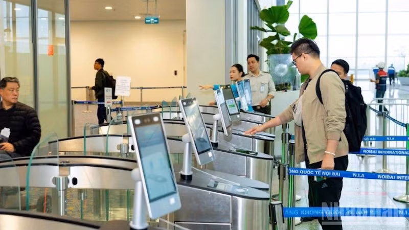 Аэропорт Нойбай сосредоточил усилия на модернизации и расширении зон регистрации в обоих пассажирских терминалах.