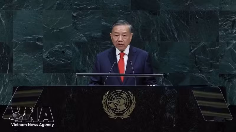 Генеральный секретарь ЦК КПВ, Президент Вьетнама То Лам выступает на общих прениях. Фото: ВИА