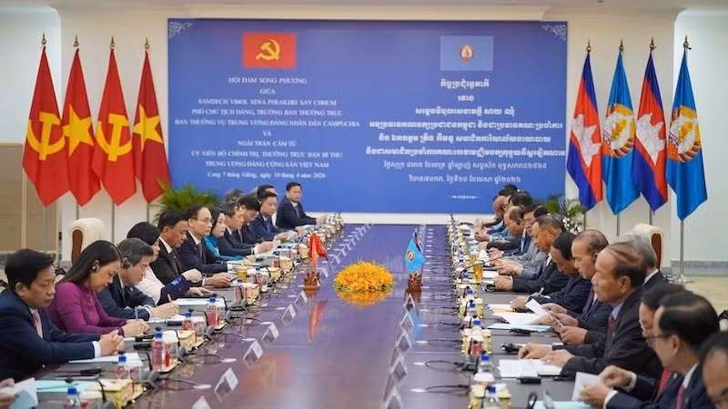 toan-canh-3532.jpg